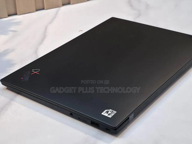 Laptop Lenovo ThinkPad X1 Carbon 16GB Intel Core I7 SSD 512GB - thumbnail 2