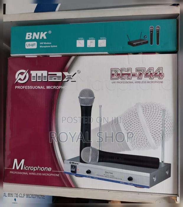 Uhf Wireless Microphone - main view