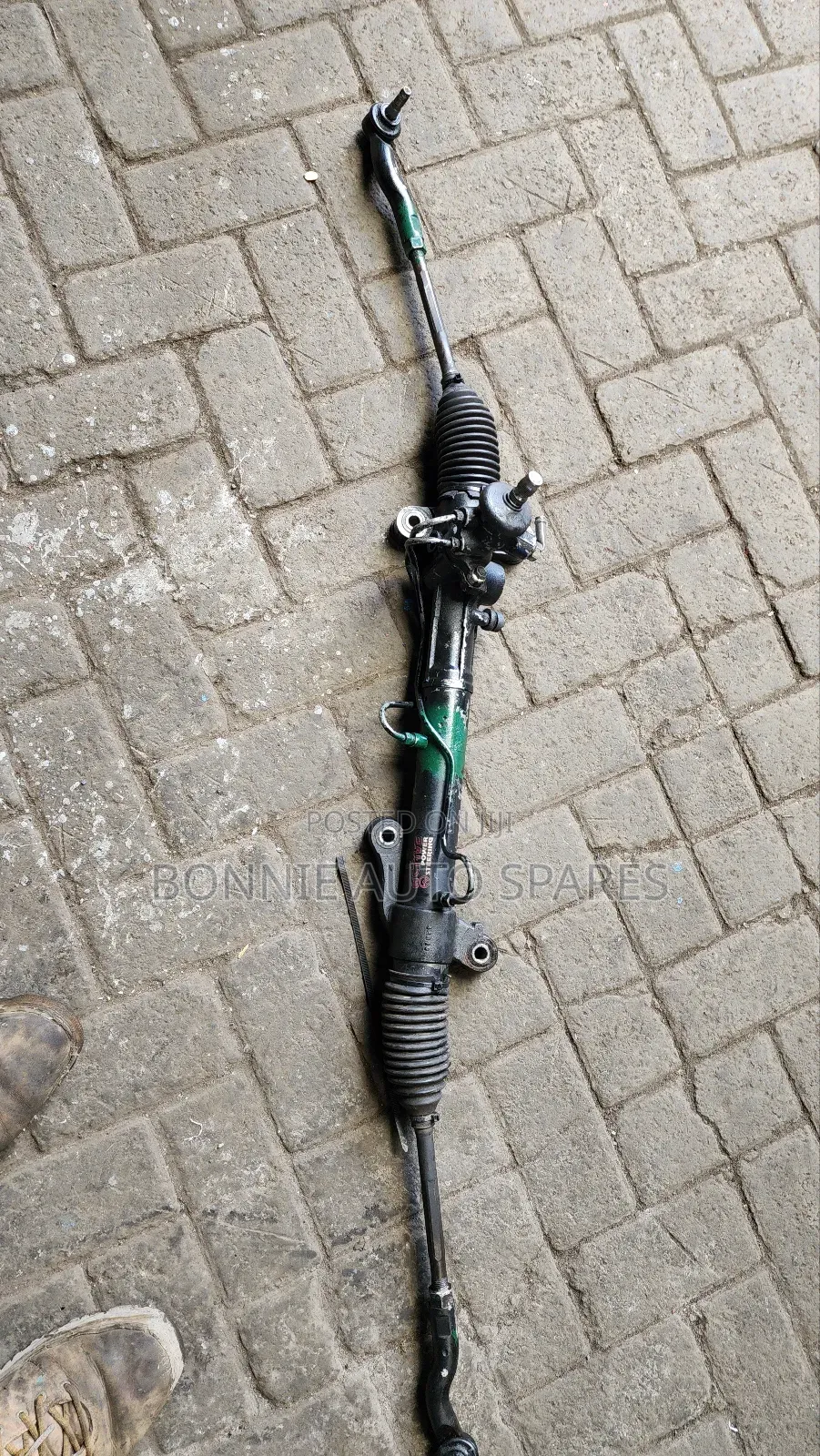 Toyota Ipsum Steering Rack (44050)