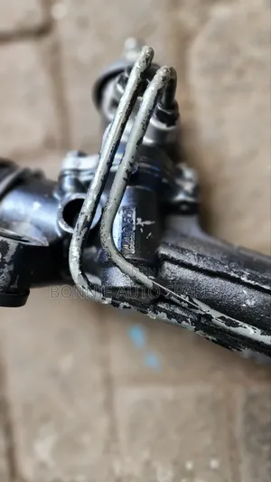 Toyota Ipsum Steering Rack (44050)
