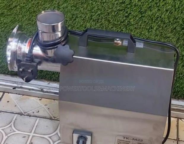 Meat Mincer Al-12 / Electric Meat Mincer - main view