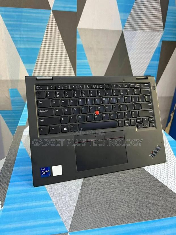 Laptop Lenovo Thinkpad X13 Yoga 16GB Intel Core I7 SSD 512GB - main view