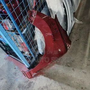 Daihatsu Mira 2018 Fender