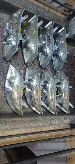 Toyota Fielder/Axio 2008- 2010 Model Xenon Headlights