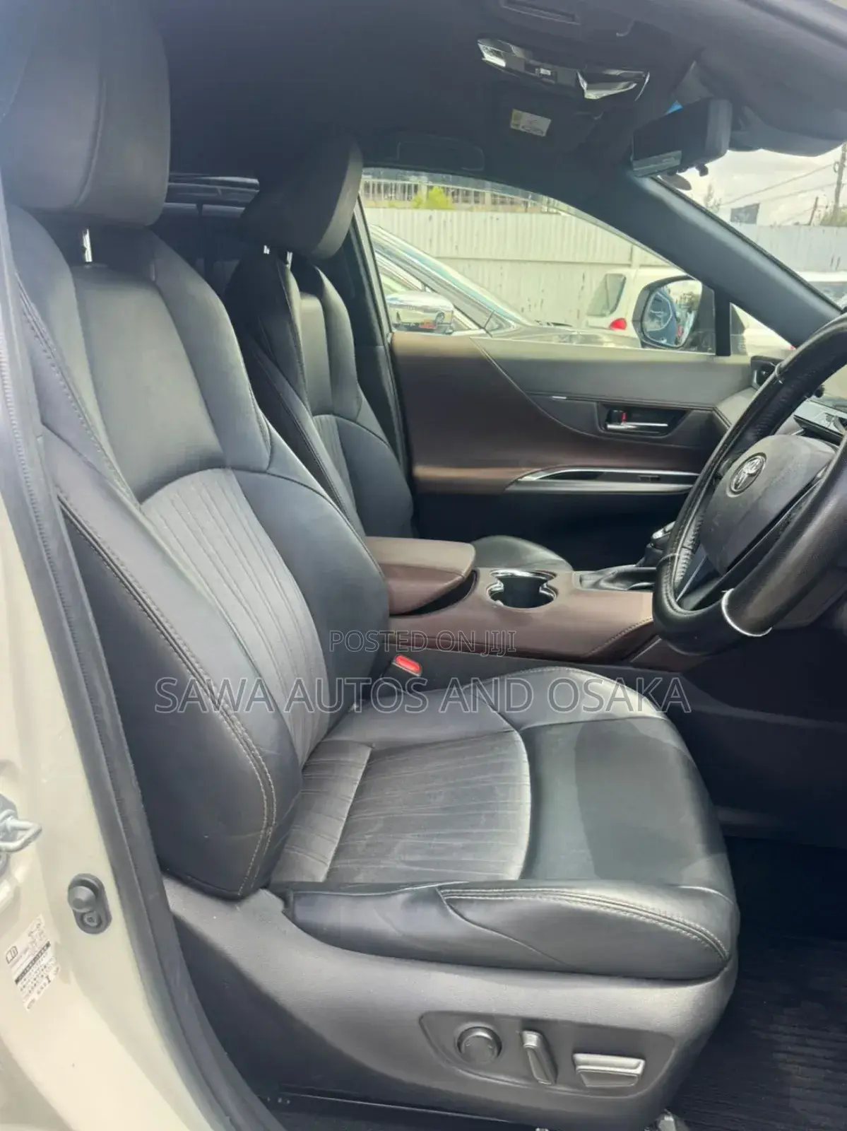 Toyota Harrier 2021 White
