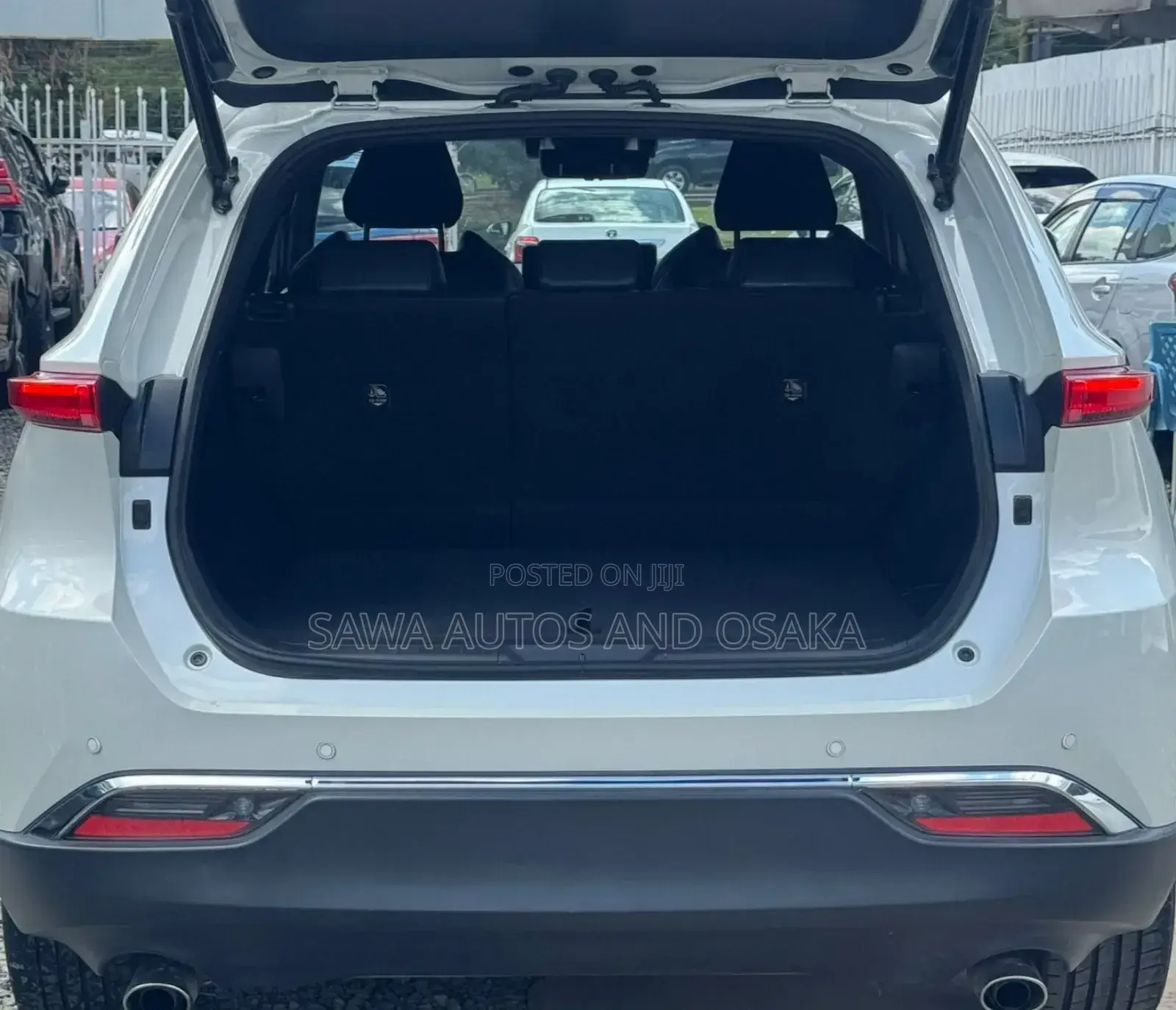 Toyota Harrier 2021 White