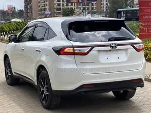 Toyota Harrier 2020 White