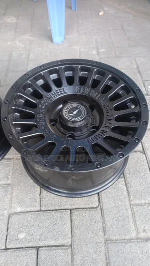 Size 16/150 79 Series.