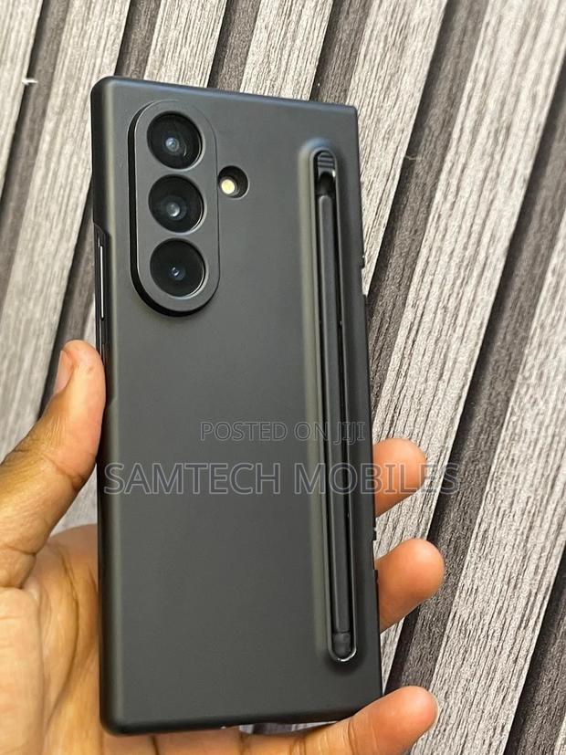 New Samsung Galaxy Z Fold7 512 GB Gray - thumbnail 5