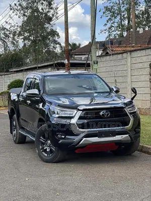 Toyota Hilux 2019 Black