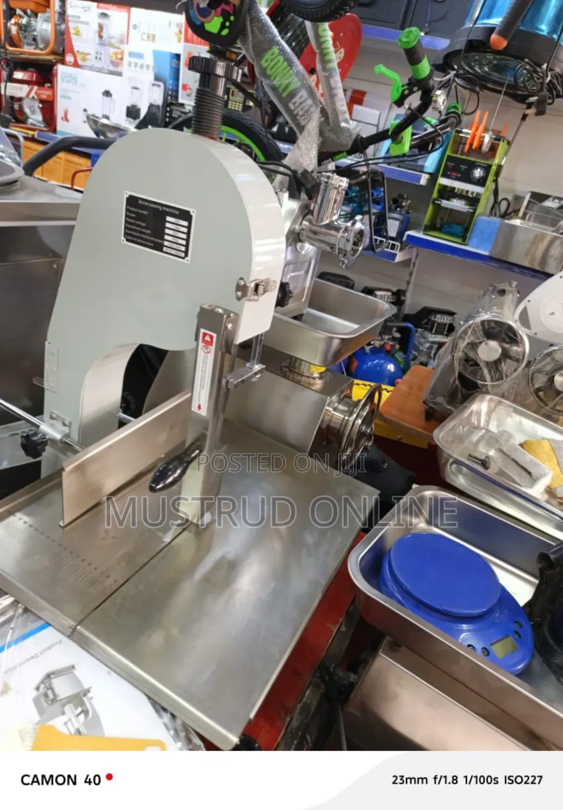 Powerful and Functional Bone Saw Machine