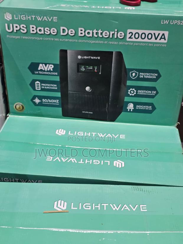 Lightwave 2000va Ups\2000va - main view