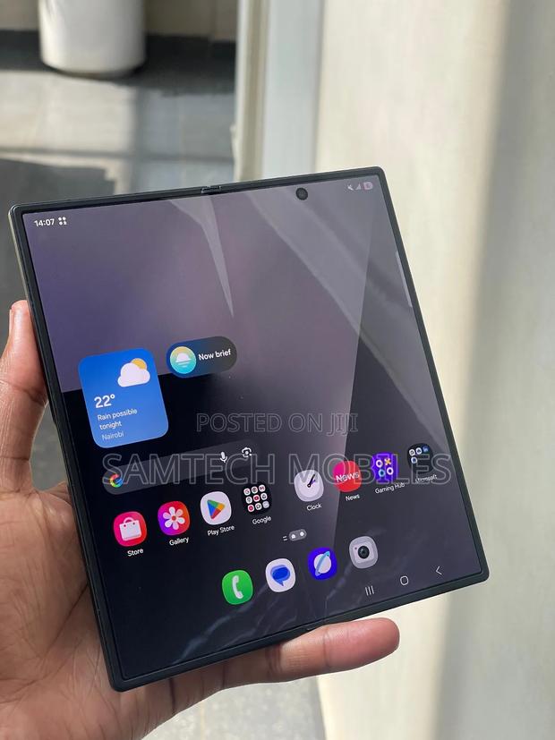 New Samsung Galaxy Z Fold7 256 GB Gray - thumbnail 3