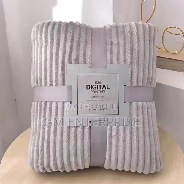 Fleece Velvet Blankets 6*7 Available