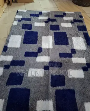 Fluffy Carpet , Fluffy Carpet