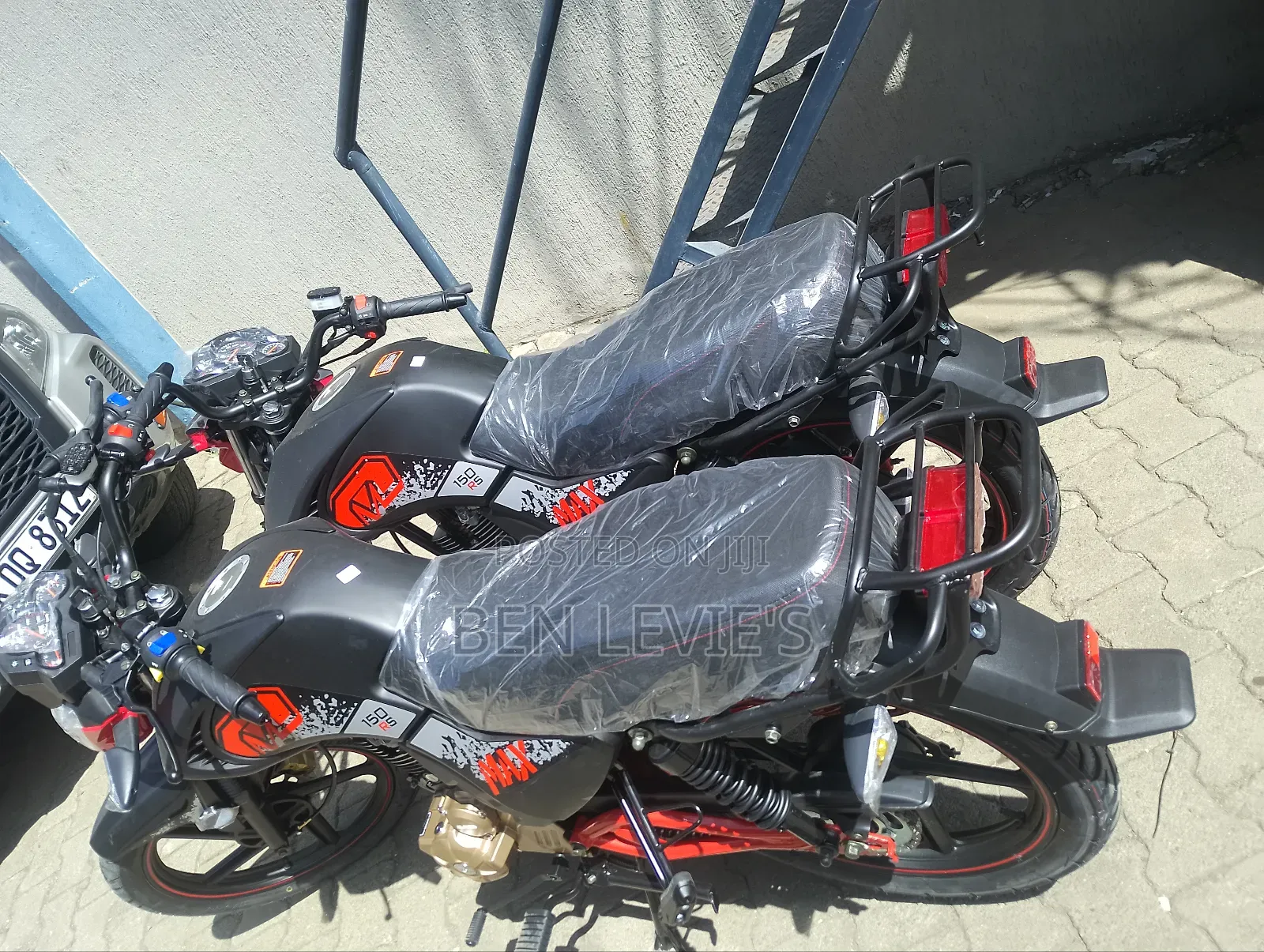 New Max-S 2025 Black