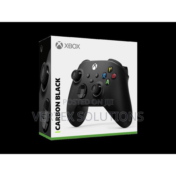 Xbox Wireless Controller (Series S) - main view
