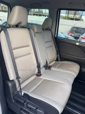 Nissan Serena 2019 White