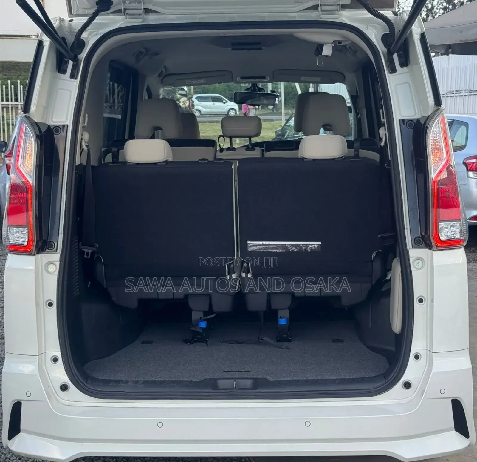 Nissan Serena 2019 White