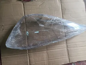 Honda Fit 2010 Headlens