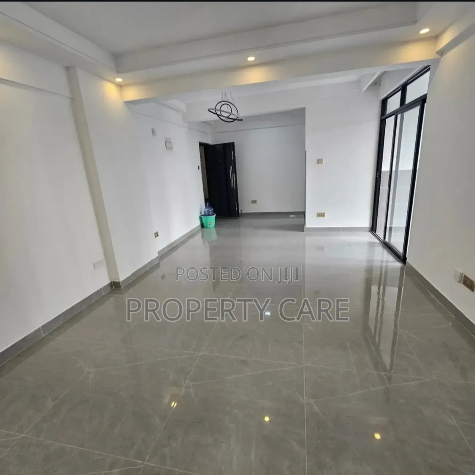 2bdrm Apartment in Valley Arcade for rent