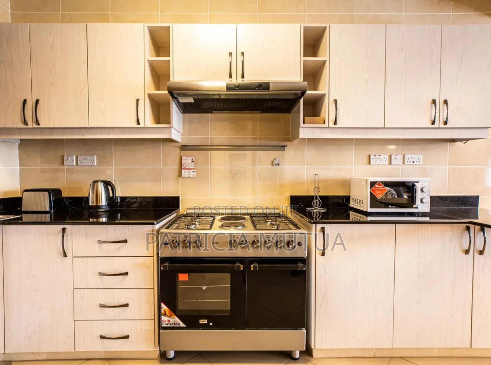 3bdrm Apartment in Raphta Road for sale