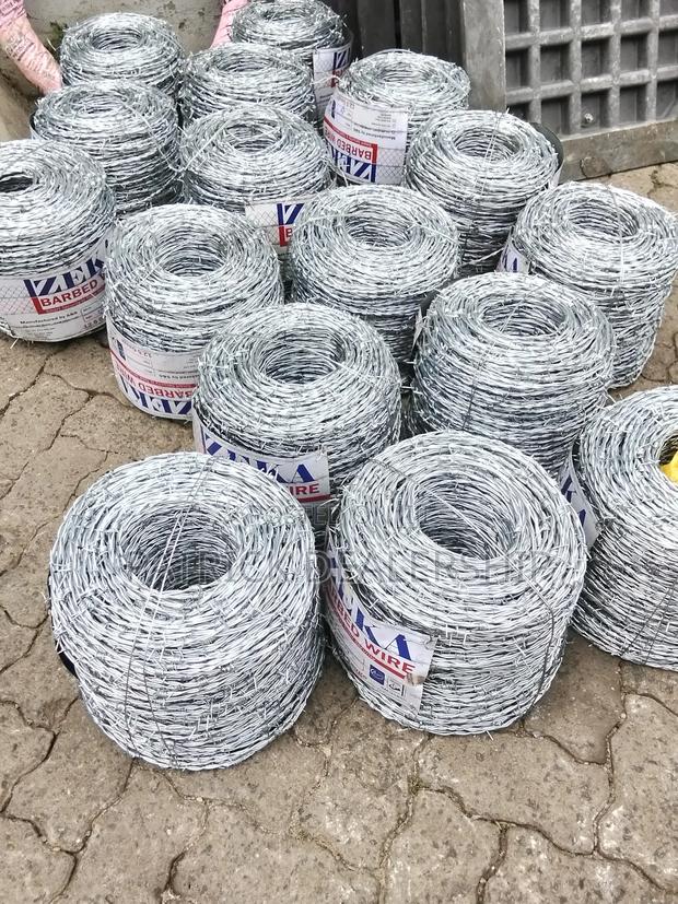 480m Barbed Wire - thumbnail 3