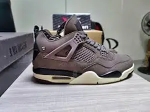Jordan 4 Premium Retro Kicks – White/Grey/Burgundy