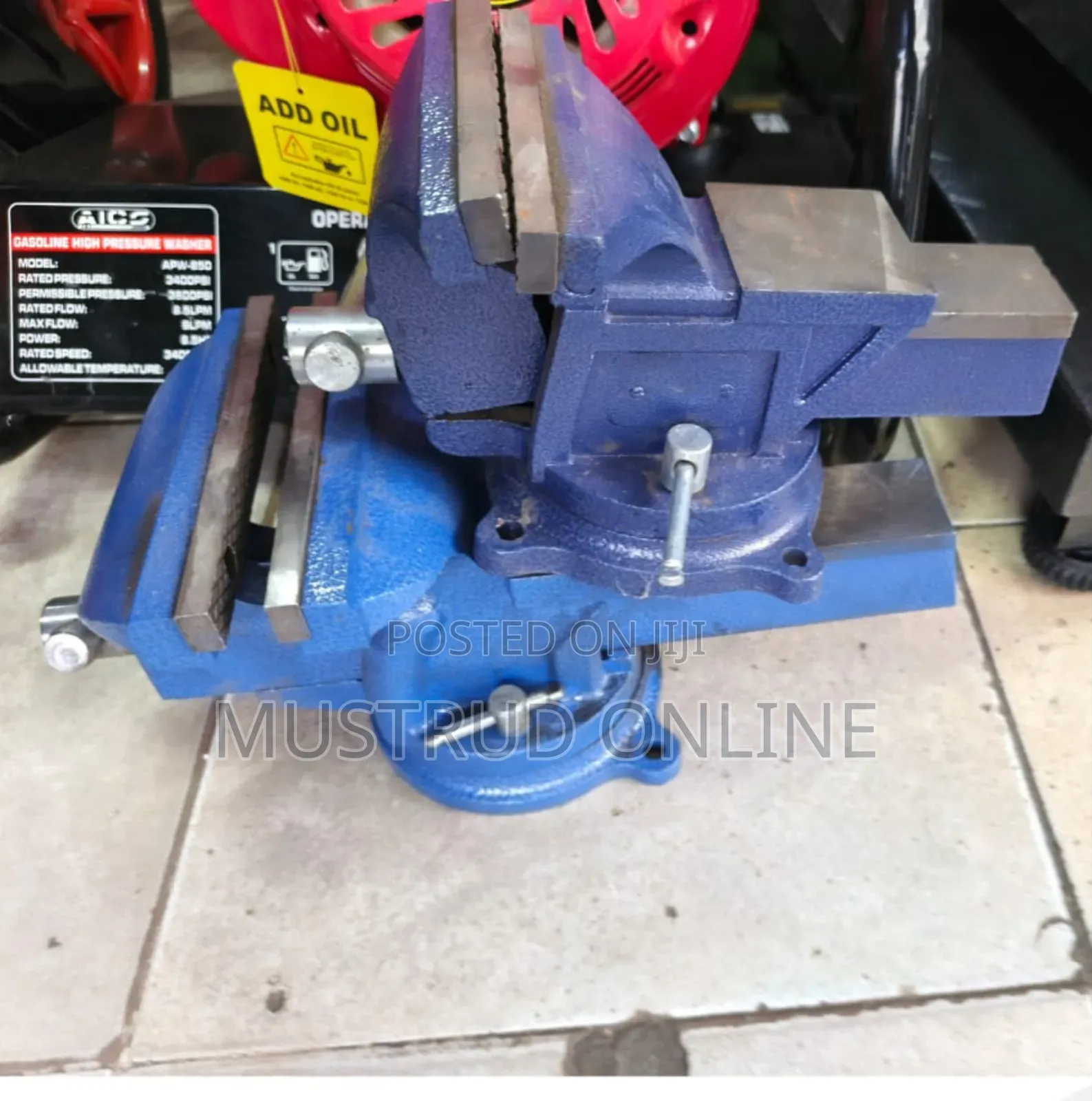 Professional and Functional Bench Vise