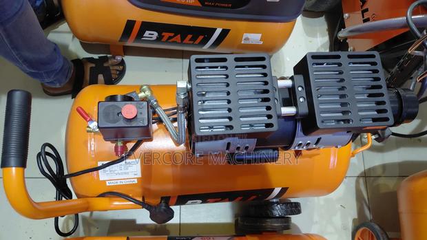 Heavy Duty 50litres Silent Air Compressor Machine. - thumbnail 4