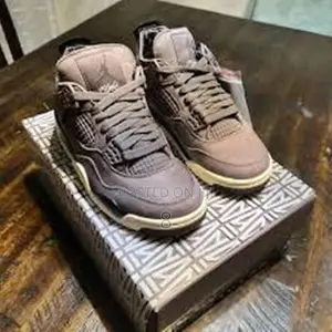 Jordan 4 Sports Casual Shoes – Clean Modern Look