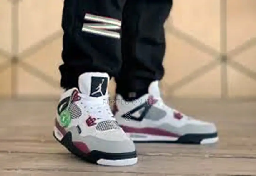 Classic Jordan 4 Men’S Shoes – Sharp Color Combo