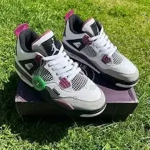 Air Jordan 4 Trendsetters – Bold Style, Soft Cushion
