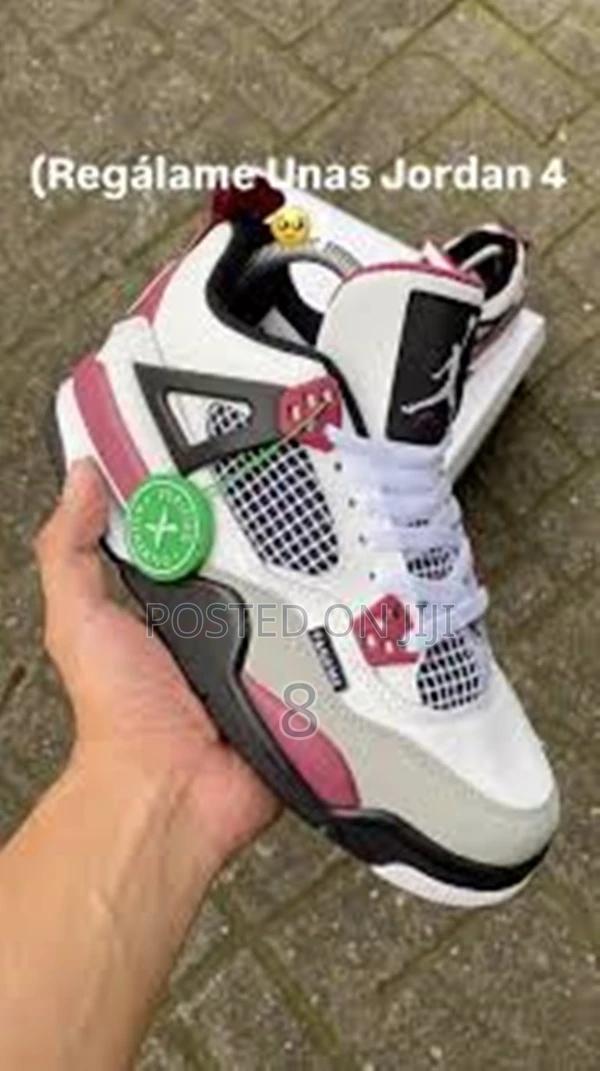 Jordan 4 Everyday Comfort Sneakers – Strong Build - thumbnail 2