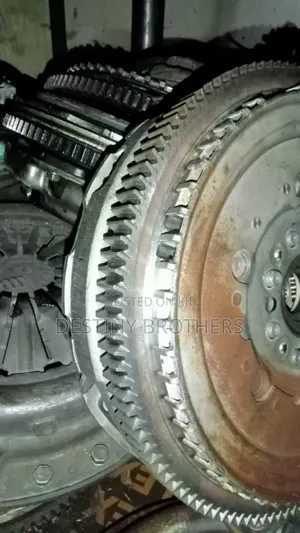 Pressure Plate/Clutch/Flywheel 2.2 Ford Ranger