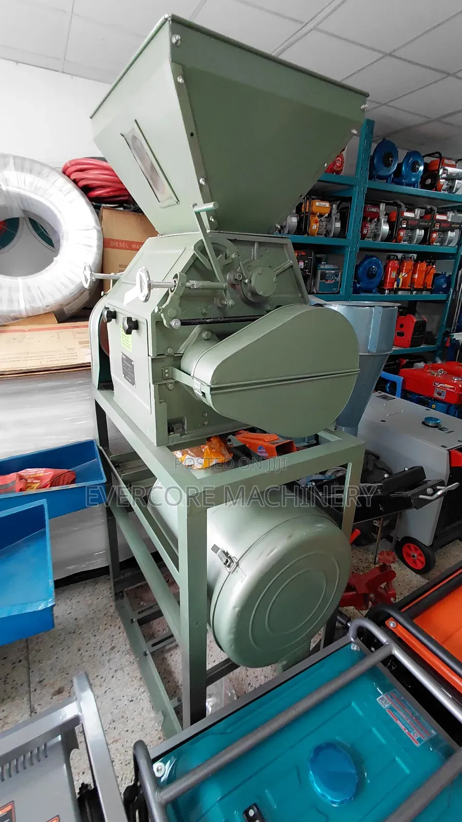 Combined Maize Flour Roller Mill Machine.