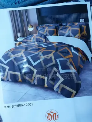 Flowered Duvet Cover
Size 
 6by6
Different Colurs