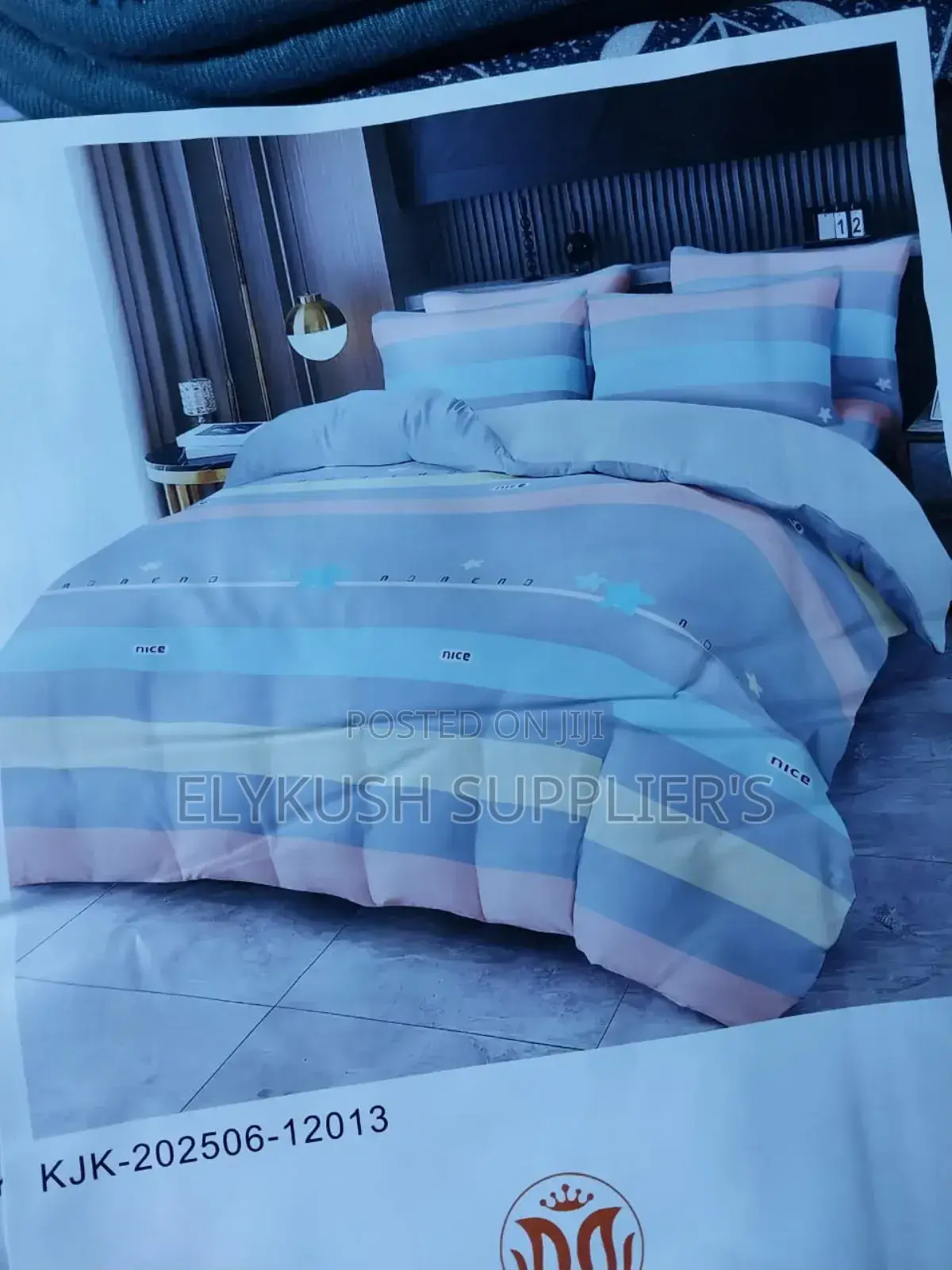 Flowered Duvet Cover
Size 
 6by6
Different Colurs