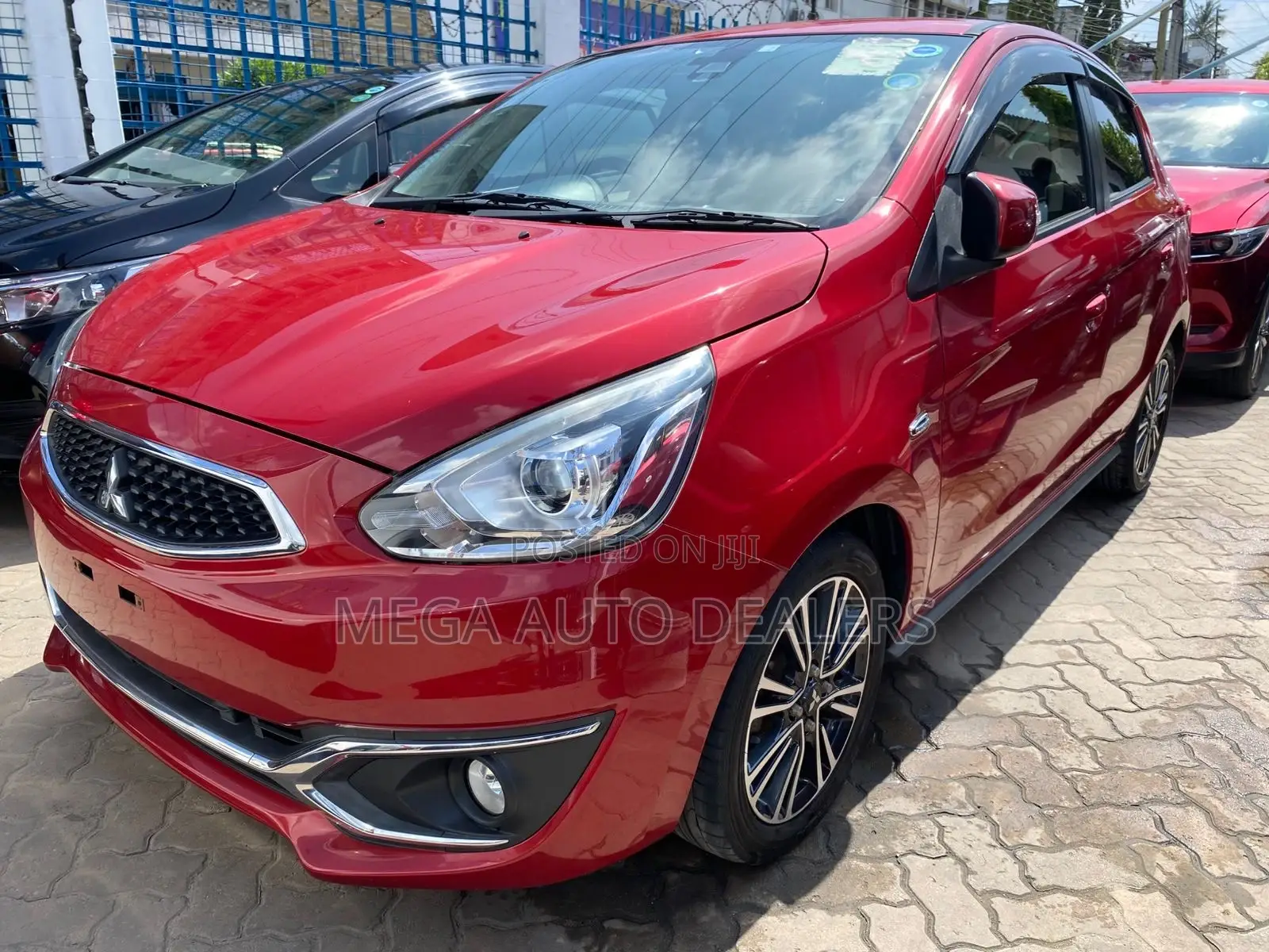 Mitsubishi Mirage 2018 Red