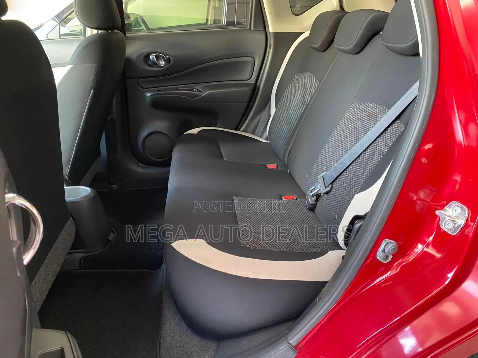 Nissan Note 2018 Red