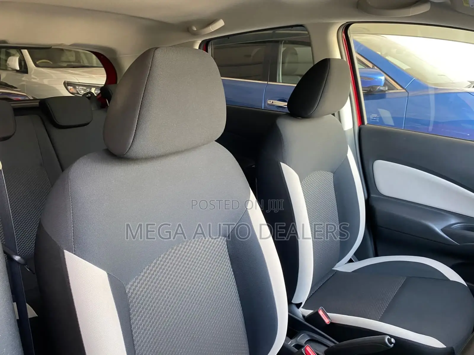 Nissan Note 2018 Red