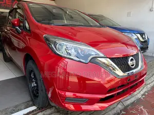 Nissan Note 2018 Red