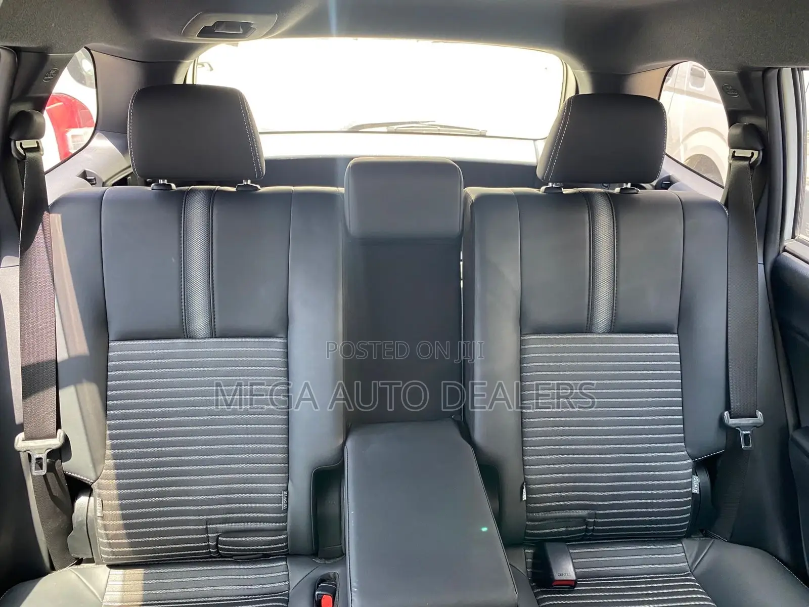 Toyota Corolla Fielder 2018 White