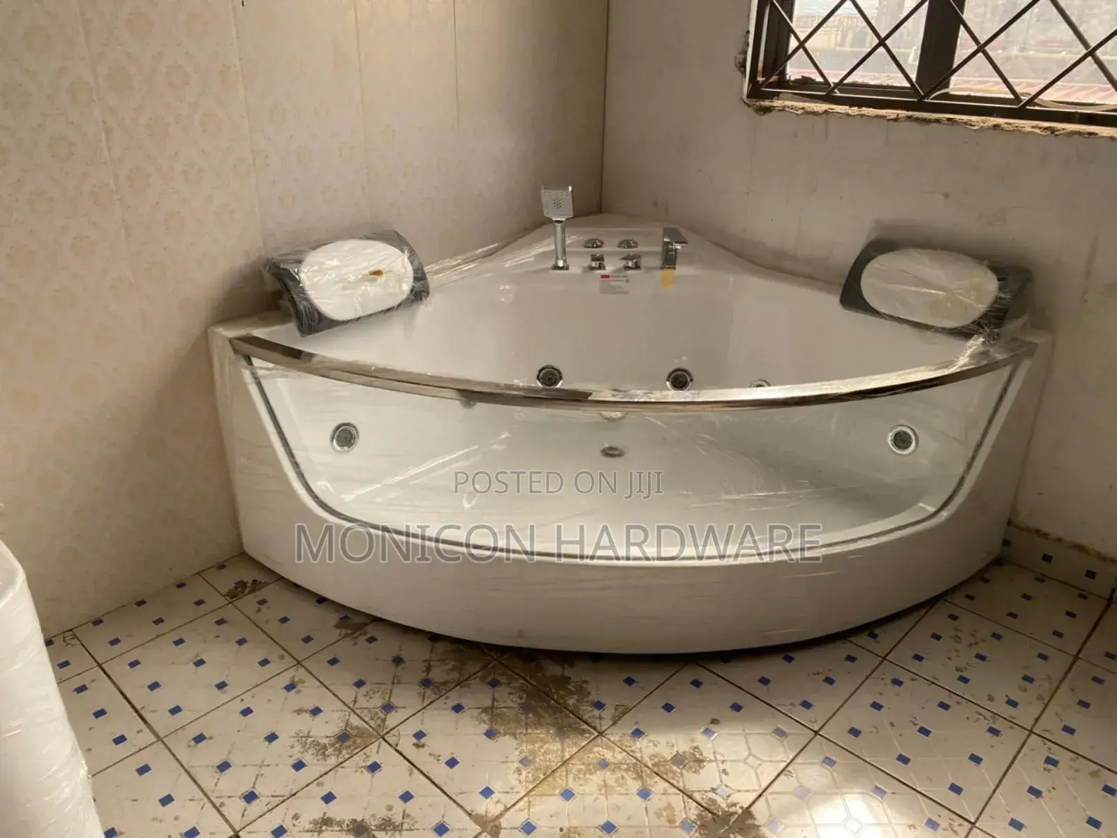 Jacuzzi Brand New -2-Person