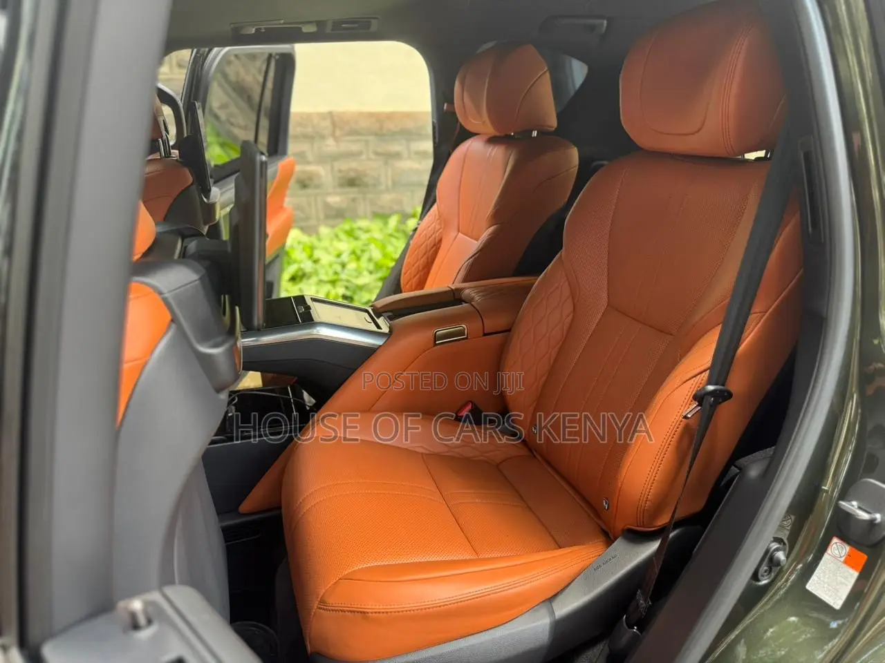 Lexus LX LX 600 2024 Green