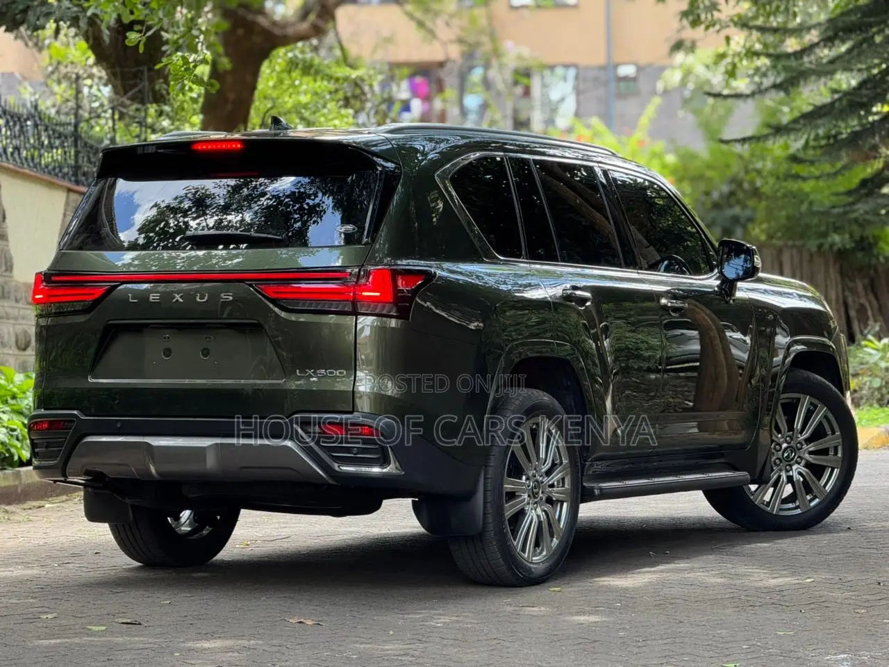 Lexus LX LX 600 2024 Green