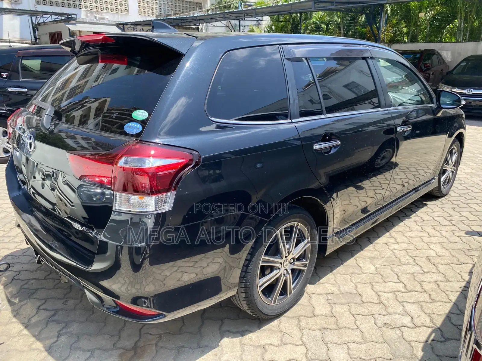 Toyota Corolla Fielder 2018 Black