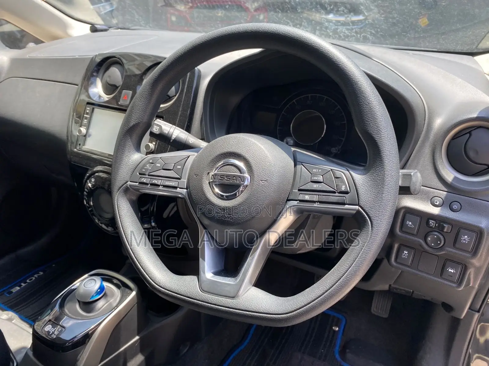 Nissan Note 2018 Black
