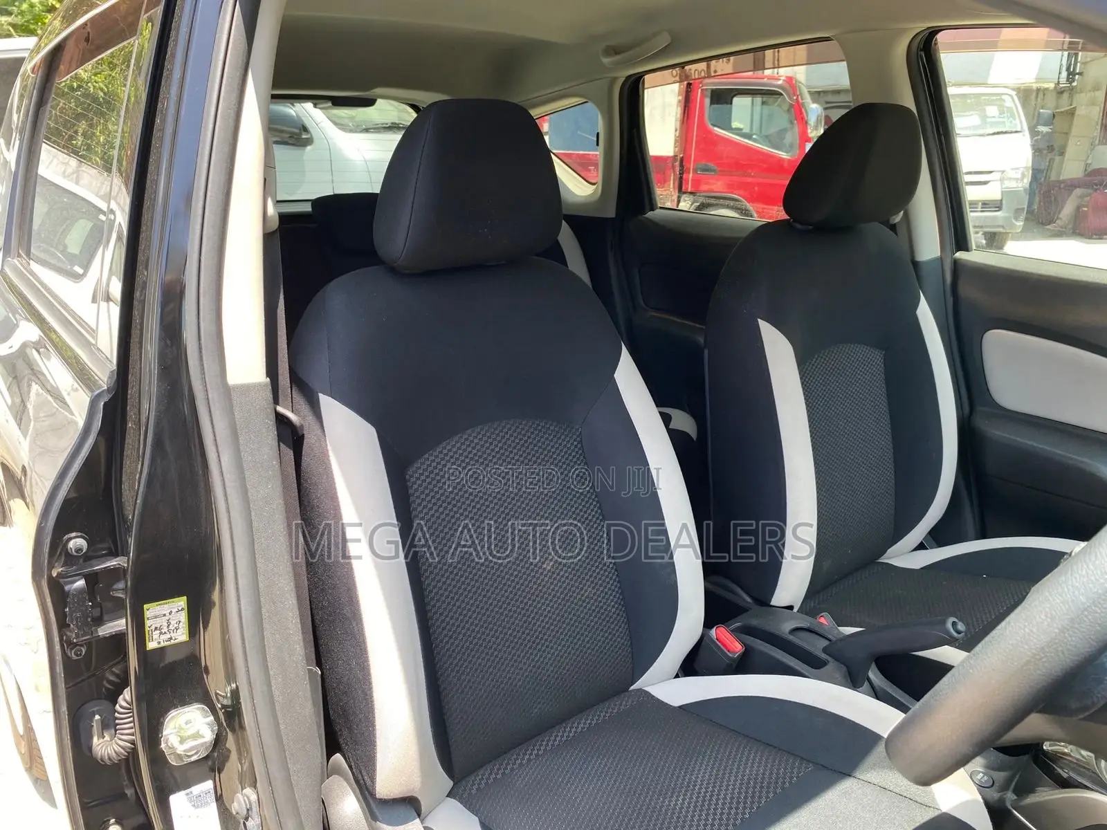 Nissan Note 2018 Black