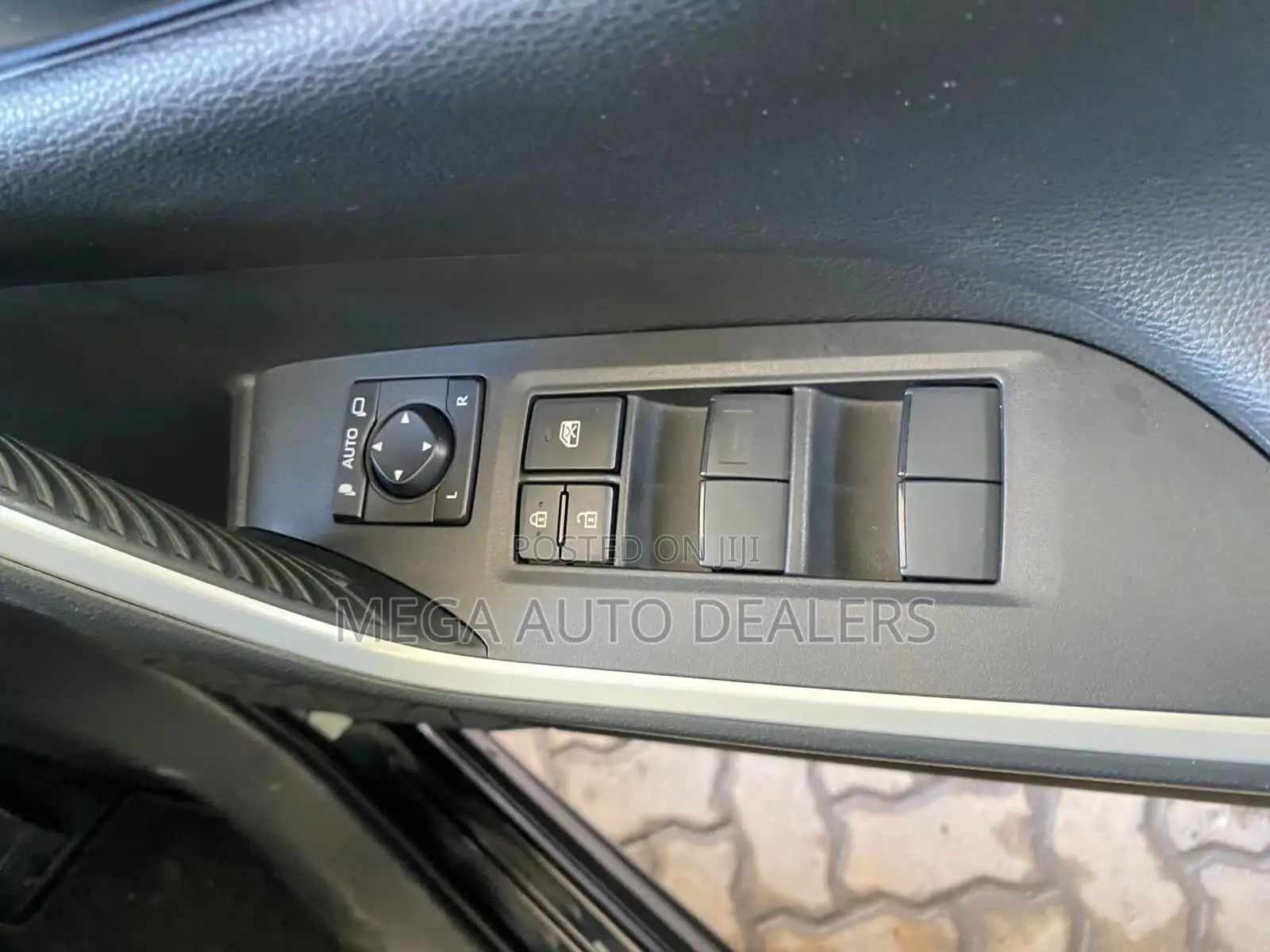 Toyota RAV4 2020 Black